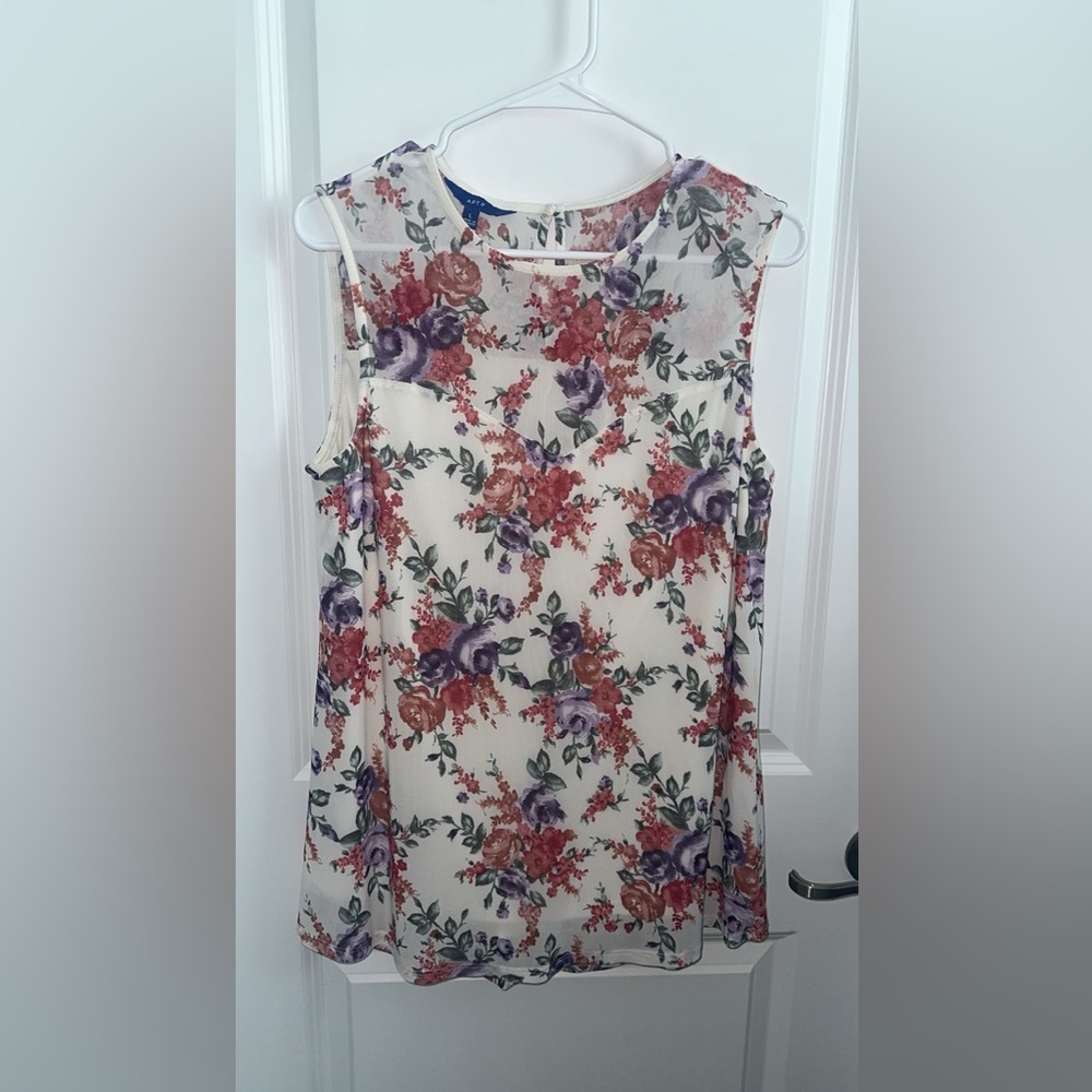 Apt 9 Floral Sleeveless Women's Sz large Top